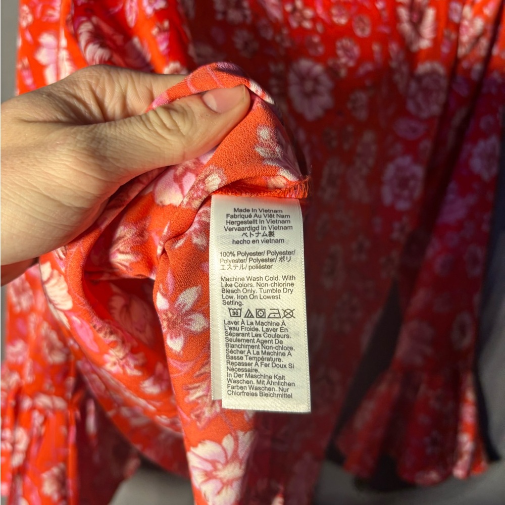 J.Crew Winter Garden Bell Sleeve Top in Poppy Fields Women’s Size Small - Picture 5 of 6